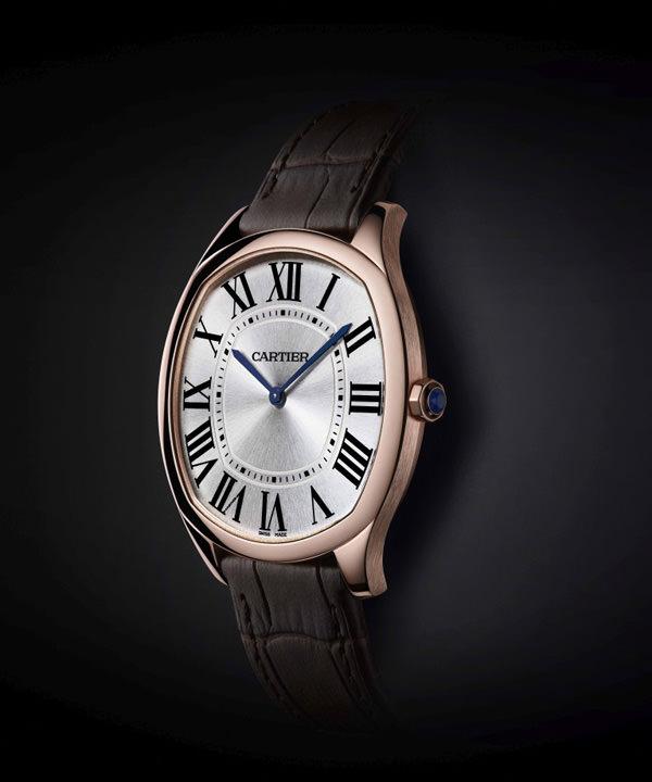 Drive de Cartier系列超薄腕表，玫瑰金表壳