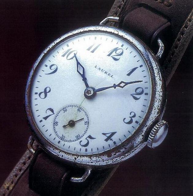 1913年，SEIKO推出第一只国产手表「Laurel」