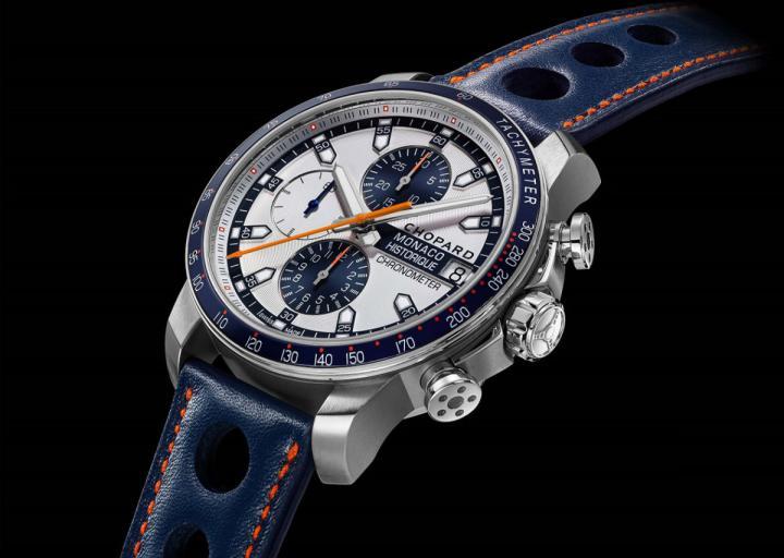 萧邦的Grand Prix de Monaco联名腕表推出2018年最新版，今年的设计采用蓝色与橘色的抢眼对比色组合，散发出经典赛车的况味