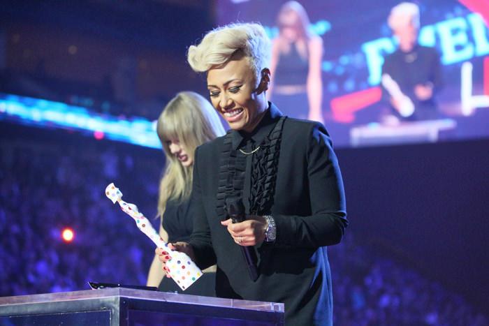 艾梅丽•桑德获得2013全英音乐奖大奖