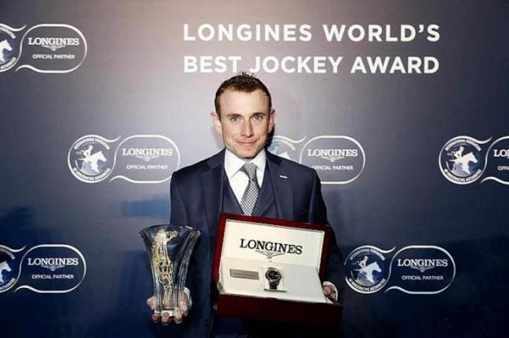 莱恩‧莫雅获颁「Longines浪琴表全球最佳骑师」殊荣