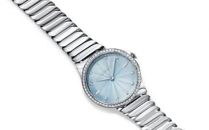 Tiffany Metro 28mm冰蓝色面盘不锈钢镶钻链带石英机芯腕表