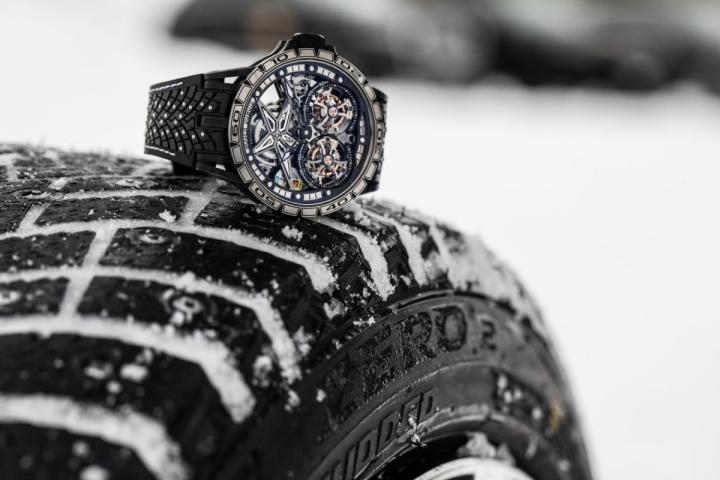 罗杰杜彼和轮胎专家倍耐力联袂合作，于大雪严严的瑞典举办一场震撼非凡的试驾活动， 为狂热的钟表迷以及酷爱在极端条件下见证巅峰性能的人们创造别开生面的独特体验