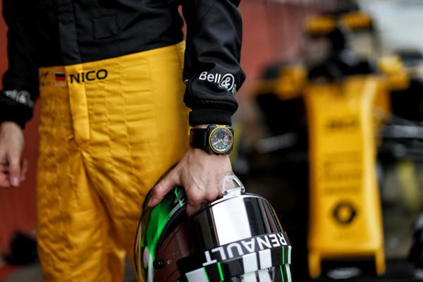 Renault Sport F1 Team雷诺车队赛车手Nico Hulkenberg (GER) 配戴BR-RS17系列腕表