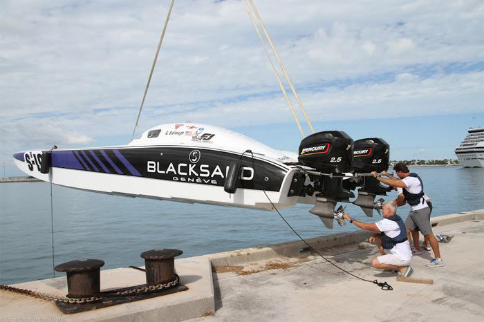 Blacksand 赢得2012 年Superboat Stock组别世界冠军