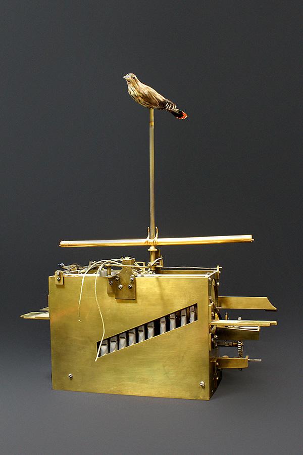 2016年雅克德罗资助修复拿破仑时期的古董报时鸟座钟