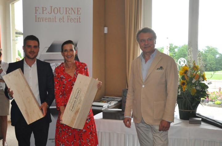 比赛总分最高者Nicolas及Corinne Rey分别获得Laurent Perrier La Cuvée香槟