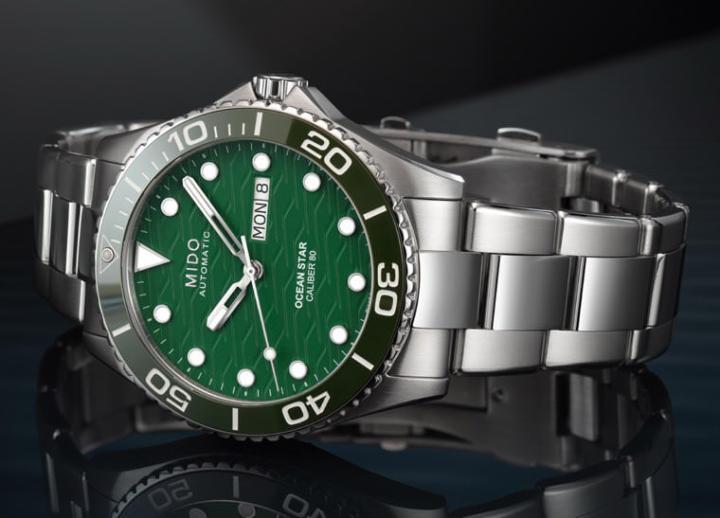 美度表新推出海洋之星200米陶瓷圈手表，手表的规格与前作海洋之星领航80小时潜水表相近，主要差异在于新款升级为陶瓷材质表圈，提升手表外观保护性