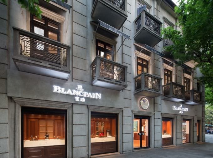 Blancpain 宝珀上海新天地旗舰店是迄今为止宝珀在全球最大规模的旗舰店