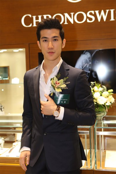 李治廷参观 Chronoswiss 瑞宝表北京首间专卖店