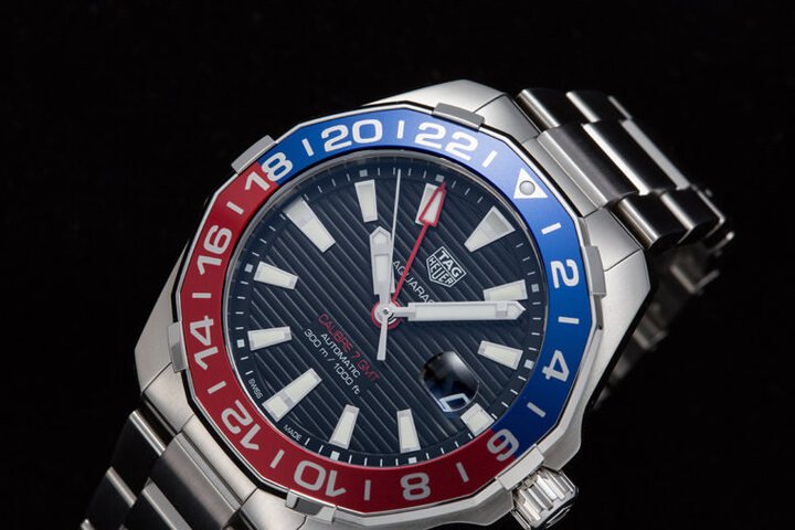 TAG HEUER Aquaracer Calibre 7 GMT