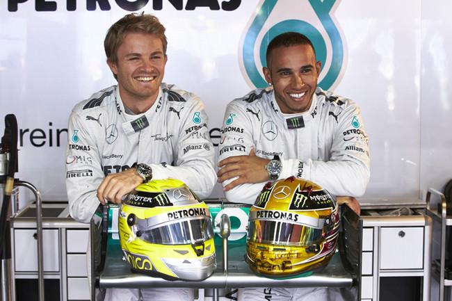 IWC万国表自豪地宣佈任命两位著名形象大使：来自梅赛德斯AMG马石油F1车队的著名车手Lewis Hamilton与Nico Rosberg