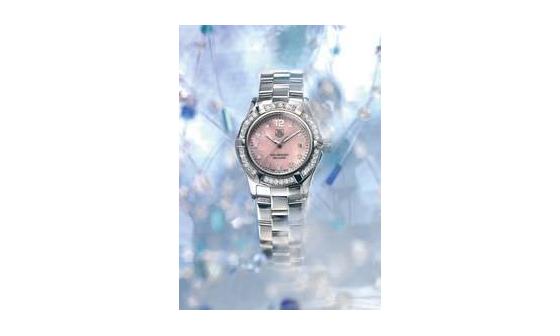 TAG Heuer 豪雅 - 女孩（和制表商）的好朋友! 