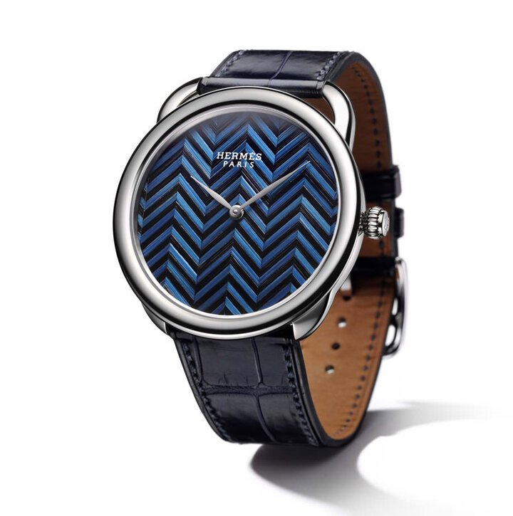最佳珠宝表奖入围表款之爱马仕（Hermès） Arceau Straw Marquetry