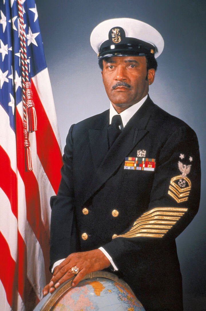 美国海军传奇人物Carl Brashear，他勇于和现实困境对抗的精神备受世人肯定