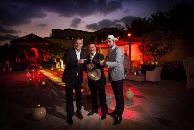 （由左至右）Hublot宇舶表执行长Ricardo Guadalupe，Arturo Fuente雪茄创始人之孙Carlos Fuente Jr，HUBLOT中东代表Marco Tedeschi