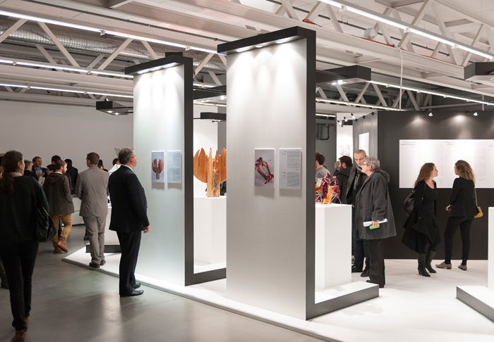 Elac 画廊（在 ECAL入口） 展示 “Arts & Crafts & Design: Time according to Alessandro Mendini and his Artisans”