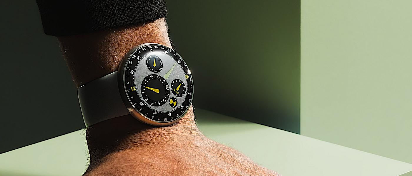 时间色彩几何的三重奏：RESSENCE 艺术家联名腕表