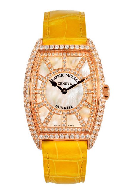 经典瑰丽的FRANCK MULLER Curvex Sunrise in 18K Rose Gold with diamonds， 融合柔美婉约风格及大胆设计