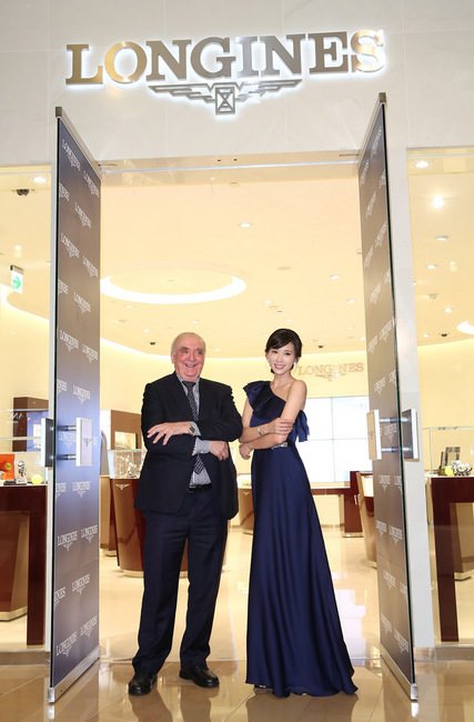 林志玲于浪琴表台北101全新旗舰店展演浪琴表优雅系列腕表