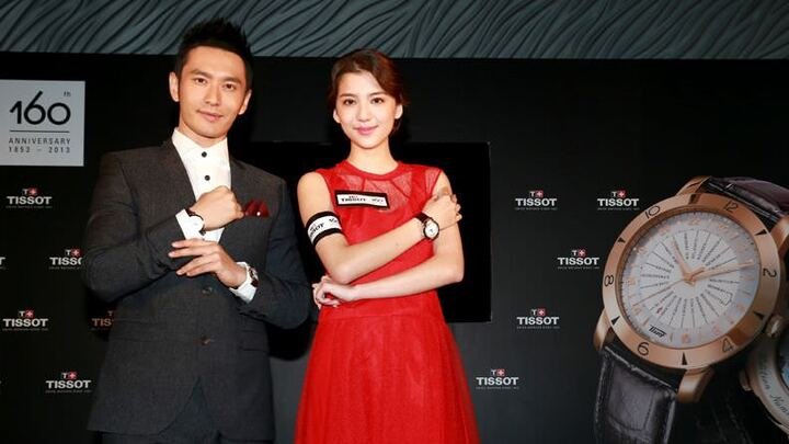 品牌全球代言大使黄晓明、人气女星吴千语与品牌同庆生辰
