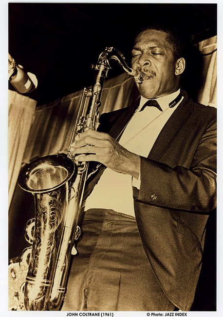 音乐界传奇人物——萨克斯管演奏家John Coltrane