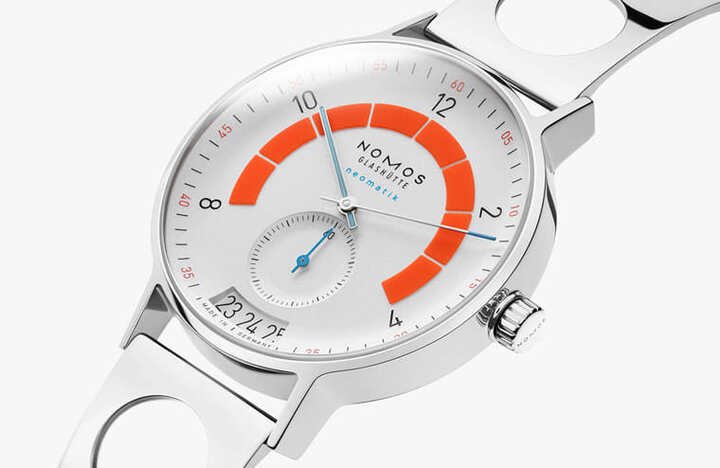 NOMOS 2021年再度与知名设计师Werner Aisslinger合作打造全新Autobahn系列”Director's Cut”限量版，腕表设计灵感来自德国三条主要高速公路