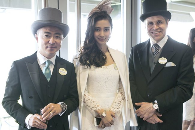 浪琴表中国区副总裁李力先生与亚洲影视红星Angelababy、浪琴表全球副总裁兼市场总监Juan-Carlos Capelli先生