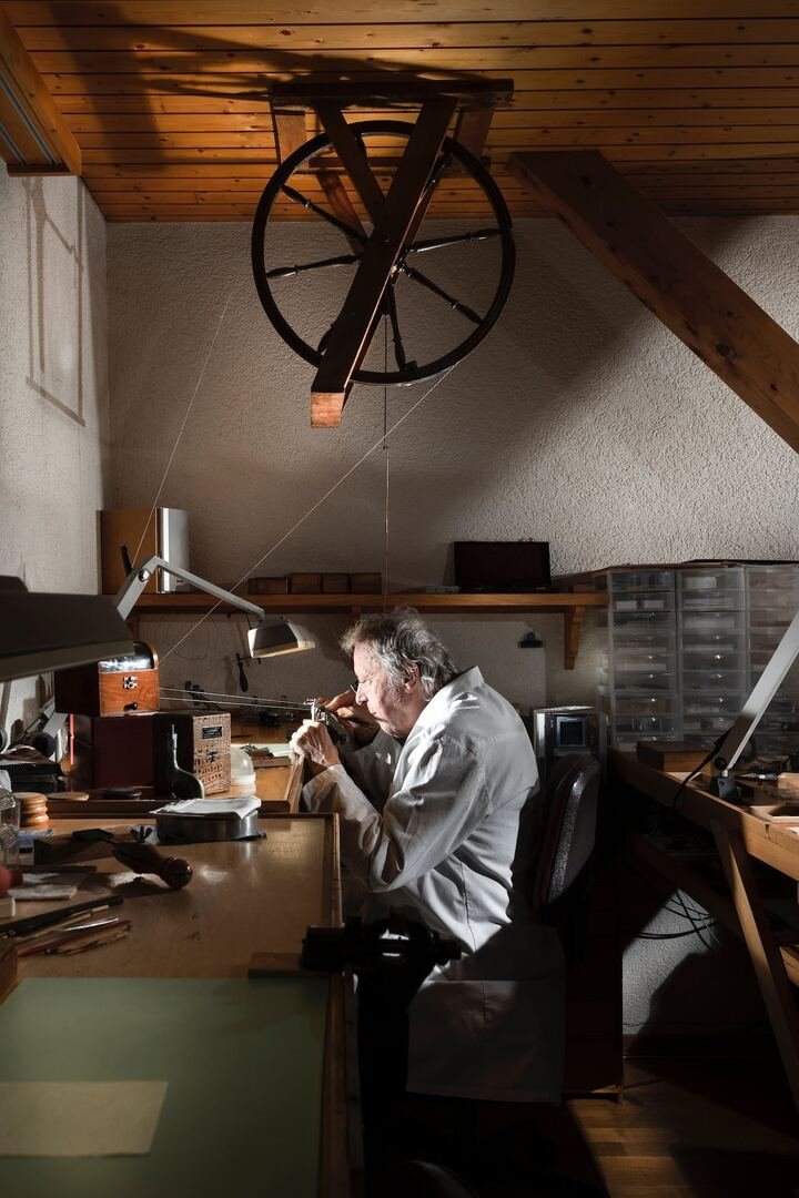 Daniel Roth在工作室