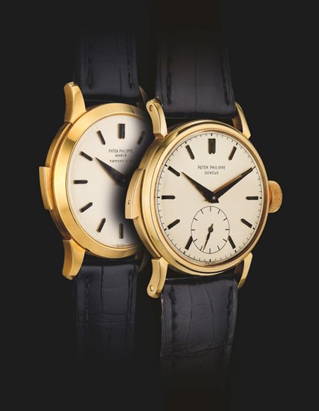 百达翡丽Patek Philippe ，独特，18K 黄金三问腕表，由蒂芙尼销售，约1954 年制。估价：港元3,200,000 – 6,500,000 ／美元400,000-830,000。百达翡丽，独特，18K 黄金三问腕表，由卡地亚销售，约1950 年制。估价：港元5,000,000 – 10,000,000 ／美元 625,000-1,250,000