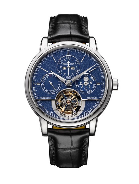  Master Grande Tradition Tourbillon Cylindrique à Quantième Perpétuel超卓传统万年历圆柱游丝陀飞轮大师系列腕表体现精湛工艺的全新腕表，实为一件内涵丰富的艺术臻品。每一项令人惊叹的复杂功能，以至每一枚细微小巧的零件，皆是传统高级制表的智慧结晶，是人类工艺成果的最佳体现