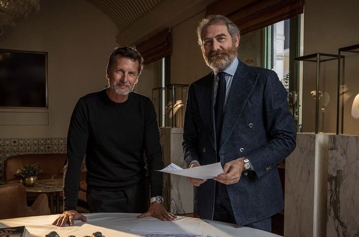 MB&F创办人Maximilian Büsser（左）和宝格丽钟表创意总监Fabrizio Buonamassa Stigliani（右）2021年合作愉快，于是2025年再次联手共创崭新时计杰作。