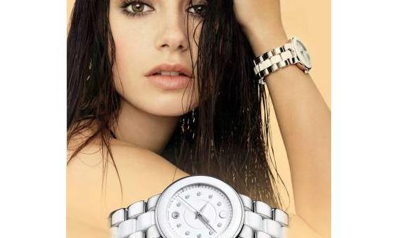 Lily Collins莉莉•柯林斯成为Movado摩凡陀品牌新任形象大使