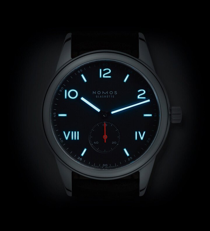 NOMOS CLUB 38 CAMPUS NACHT致敬毕业生系列