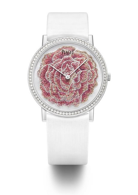 Piaget Altiplano 38mm 玫瑰刺绣腕表，18K白金表壳，镶嵌78颗圆形美钻，白色丝绸表盘饰以彩色丝质绣线与银质Filet绣线运用微点画技法绣出的Yves Piaget玫瑰，搭载伯爵430P超薄手动上链机芯，全球共限量18支