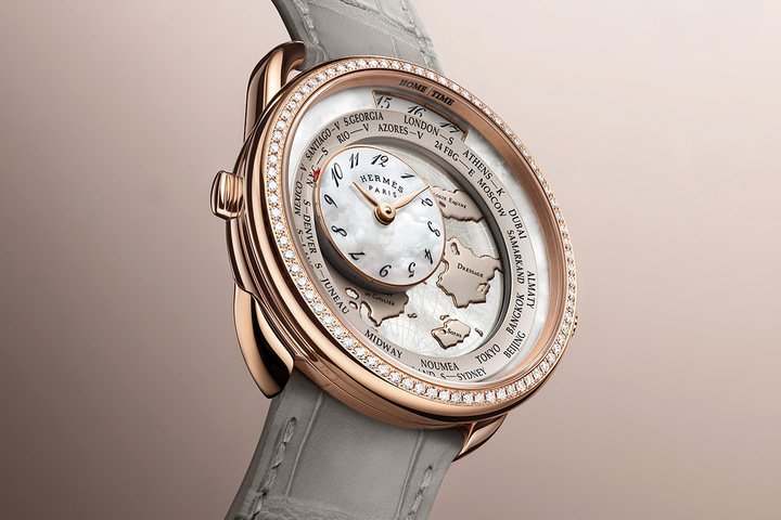 Arceau Le temps voyageur Or rose et diamants漫游时光腕表