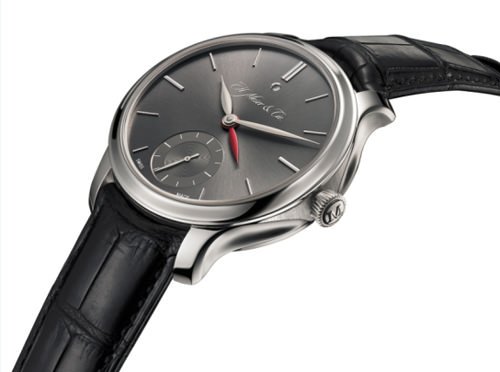 346.134-003 Nomad Platinum Ardoise Dial，参考价格：RMB 315,000