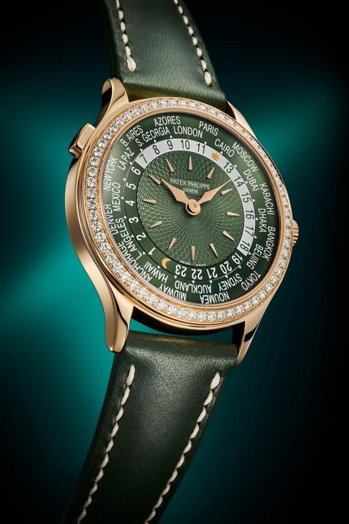 7130R-014 世界时区女装腕表。