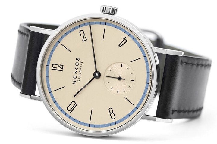 Tangente "A Century Of Bauhaus”