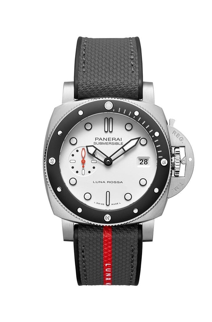 Submersible Luna Rossa PAM01579