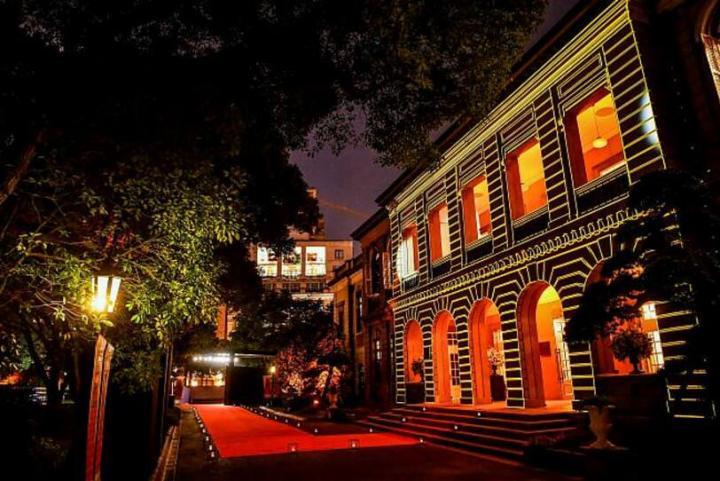 积家于外滩源壹号举行盛大慈善拍卖晚宴，助力中国电影事业发展