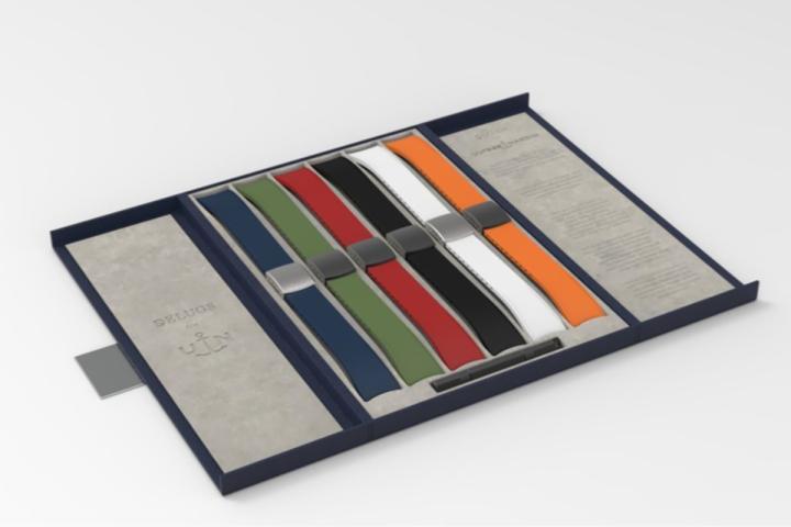 Delugs 特别选用容易搭配入手的彩色表带，包括近年来相当流行的蓝色、绿色与耀眼醒目的红色、橘色，再加上百搭的黑白双雄。Delugs 橡胶快拆表带含扣，参考售价：¥ 2500/ 条。