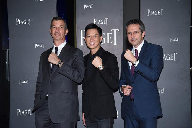 艺人张家辉与伯爵首席执行长Philippe Leopold-Metzger（左）与亚太区总裁Dimitri Gouten（右）