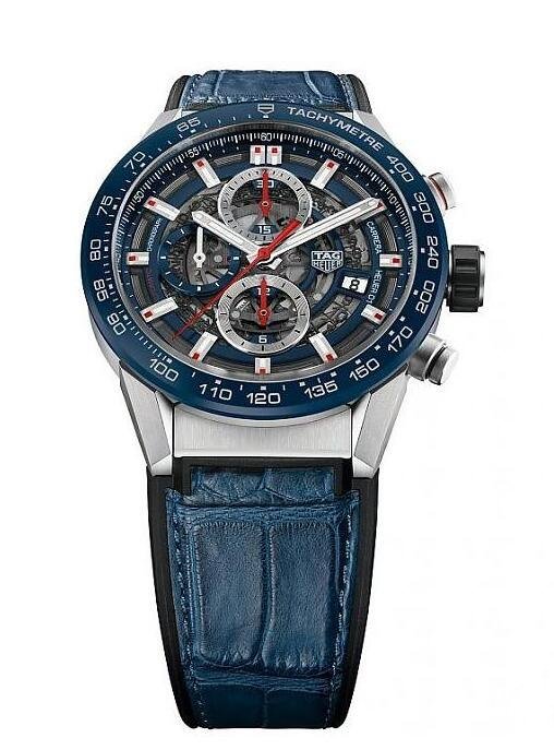 不锈钢材质／Heuer-01自动上链机芯／时、分、小秒、日期显示／ 计时码表功能／蓝宝石水晶镜面／防水100米／表径43mm