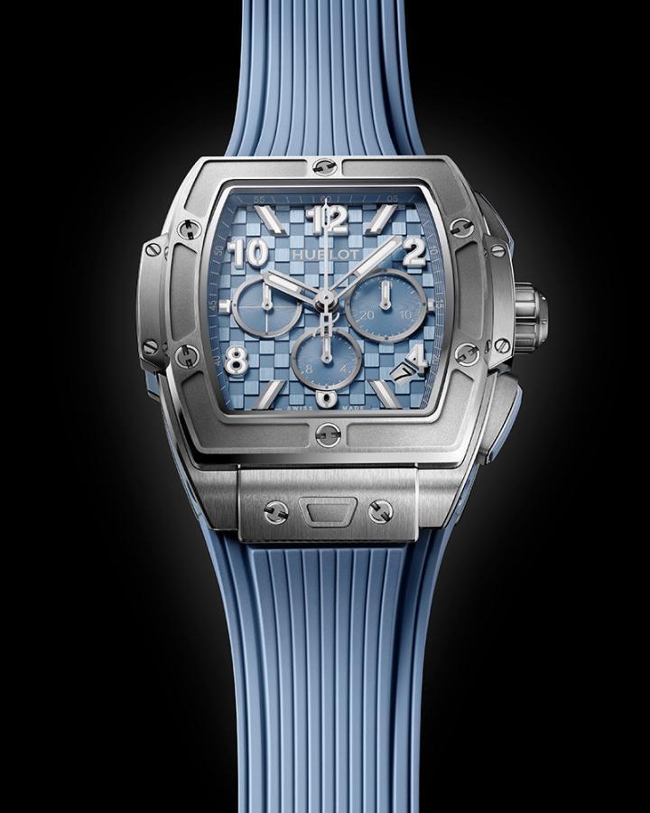 Spirit of Big Bang 潮苍蓝钛金计时码表