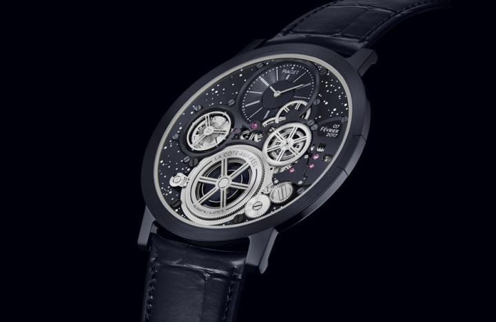 伯爵整体厚度仅2mm的Altiplano Ultimate Concept系列终极概念手动上炼超薄表2022年推出最新版本，手表充满许多设计细节值得一一探索。