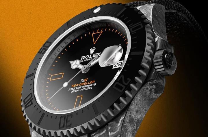 DiW以海使为基础，并设定Atom（原子）这个主题，呈现出很有特色的全黑设计。Source：Designa Individual Watches