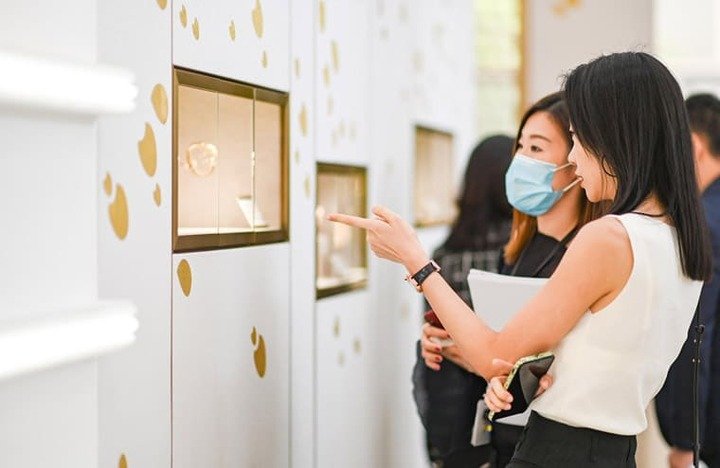 能够近距离欣赏到手表品牌的最新力作，这一直是线下表展所难以被取代的核心价值