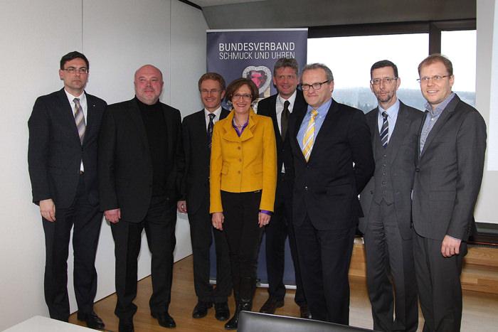 新一届 BSU 董事会成员合影（由左至右）： Thilo Brückner, Uwe Staib, Adalbert Mayer, Karina Ratzlaff, Marcus Binder, Peter Pfäffle, Karlheinz Karner, Stephan Rivoir.