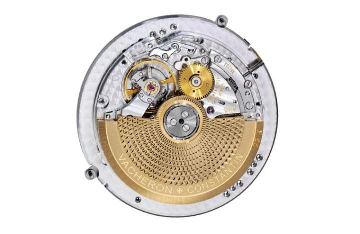 透背露出2460 G4样貌，22K金自动盘精致的作工具体说明手表获得日内瓦印记认证的扎实工艺底蕴